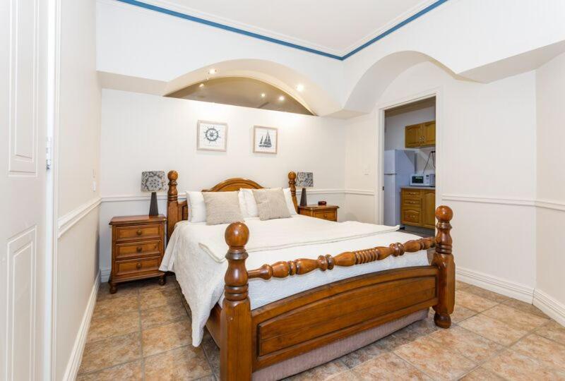 Inn The Tuarts Guest Lodge Busselton Accommodation - Adults Only Экстерьер фото